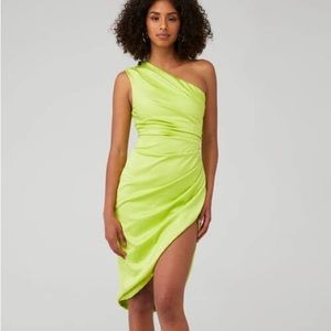 Elliatt Cassini Dress in Lime Green (Size L)